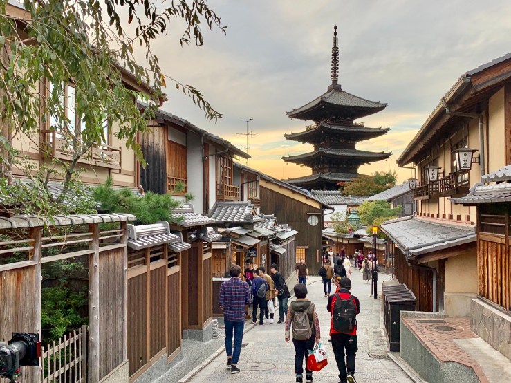 00472db8-19b1-4415-8edf-4ac673ea1aa6